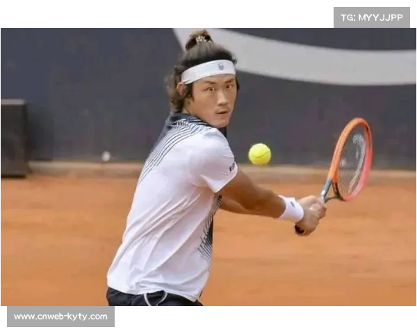 张之臻鏖战三盘逆转贝格斯，联合杯中国队取开门红