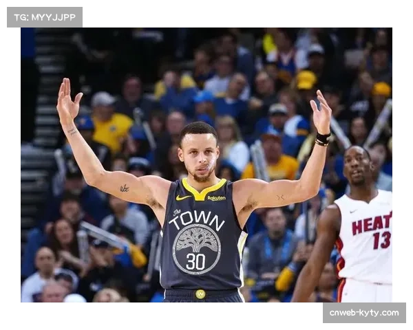 库里末节19分,勇士逆转击败独行侠